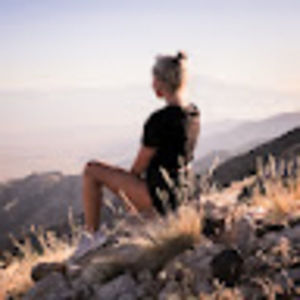 Meet your Posher, Chloe